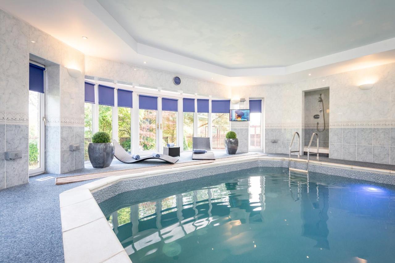 Villa Luxury 6-Bed House With Pool Glenrothes Exterior foto