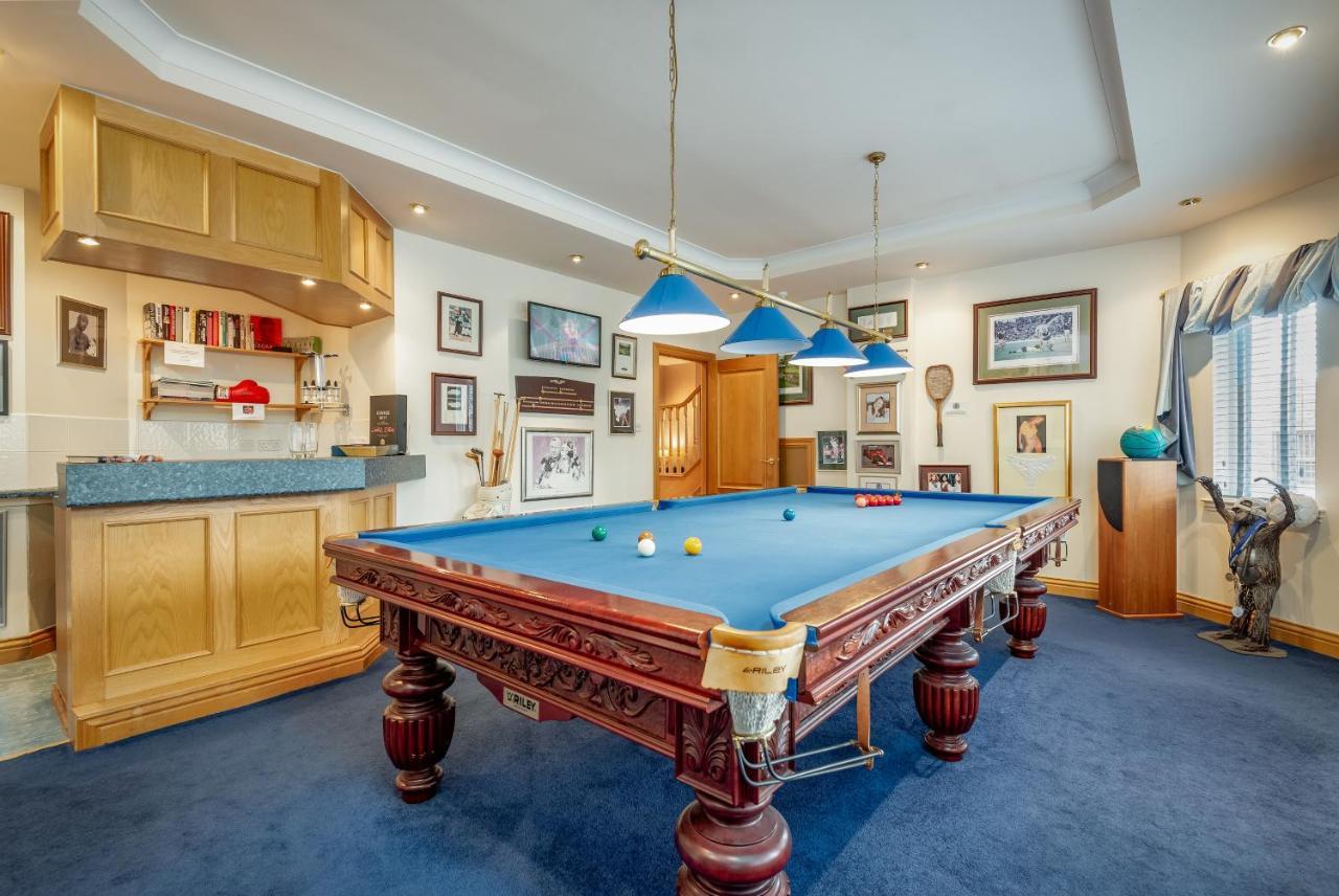 Villa Luxury 6-Bed House With Pool Glenrothes Exterior foto